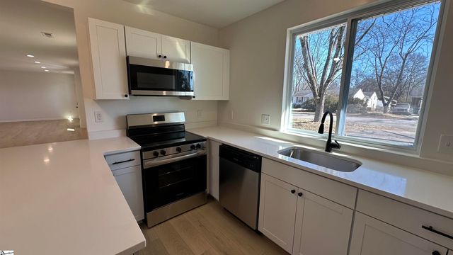 140 Lanier Street, Spartanburg, SC 29303