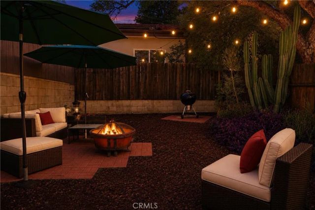 1394 N Raymond, Pasadena, CA 91103