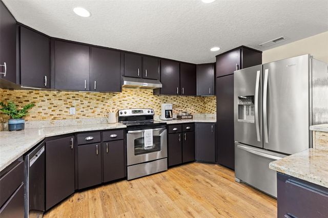17504 THOMAS BOULEVARD, Hudson, FL 34667