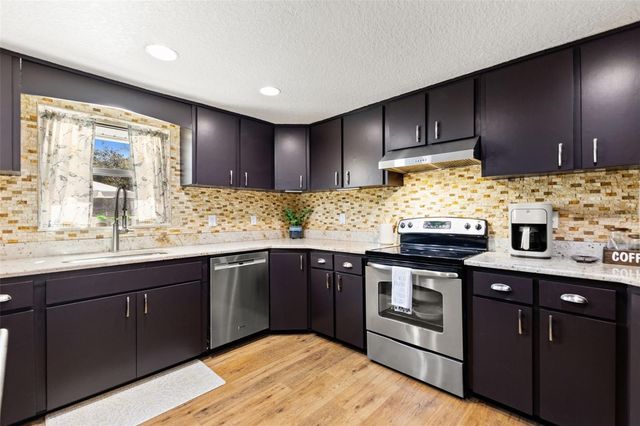 17504 THOMAS BOULEVARD, Hudson, FL 34667