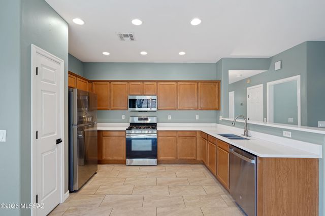 5582 W Sunset Vista Place, Marana, AZ 85658