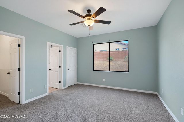 5582 W Sunset Vista Place, Marana, AZ 85658