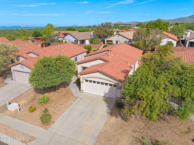 5582 W Sunset Vista Place, Marana, AZ 85658