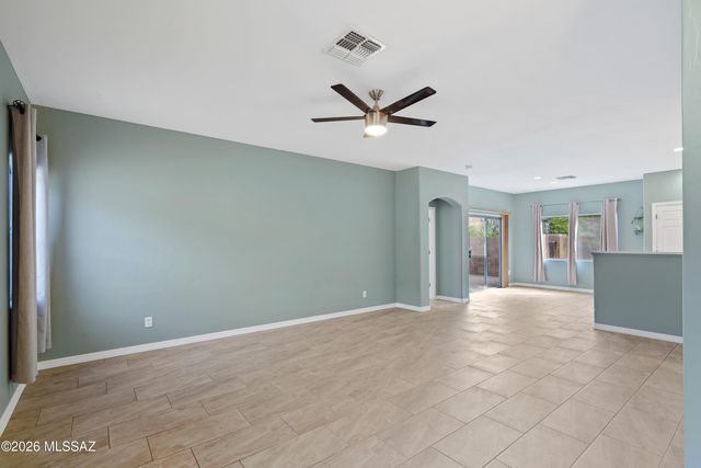 5582 W Sunset Vista Place, Marana, AZ 85658