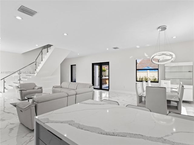 13331 SW 41st St, Miami, FL 33175