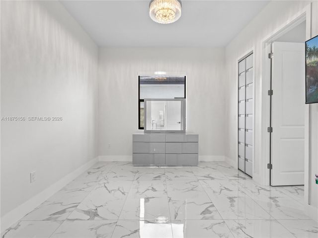 13331 SW 41st St, Miami, FL 33175