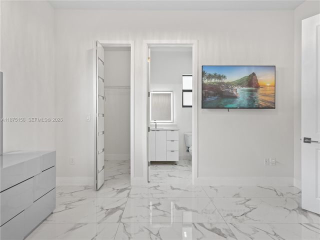 13331 SW 41st St, Miami, FL 33175