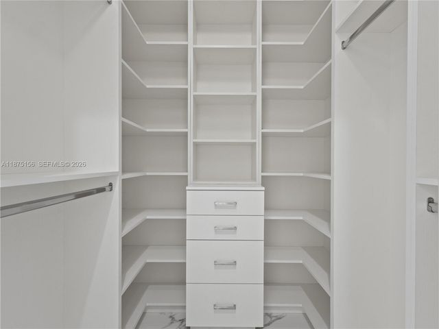 13331 SW 41st St, Miami, FL 33175