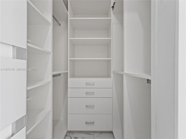 13331 SW 41st St, Miami, FL 33175