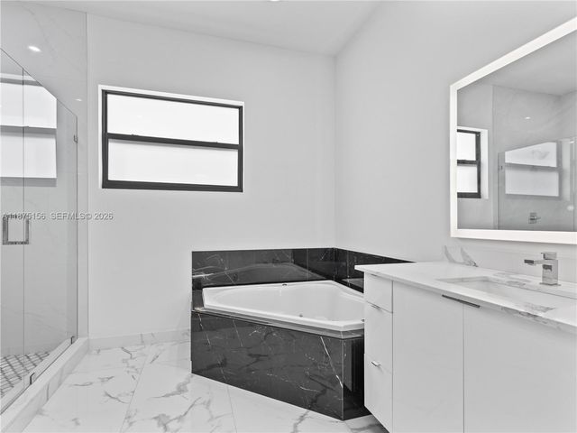 13331 SW 41st St, Miami, FL 33175