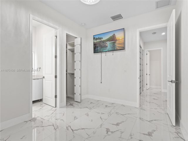 13331 SW 41st St, Miami, FL 33175