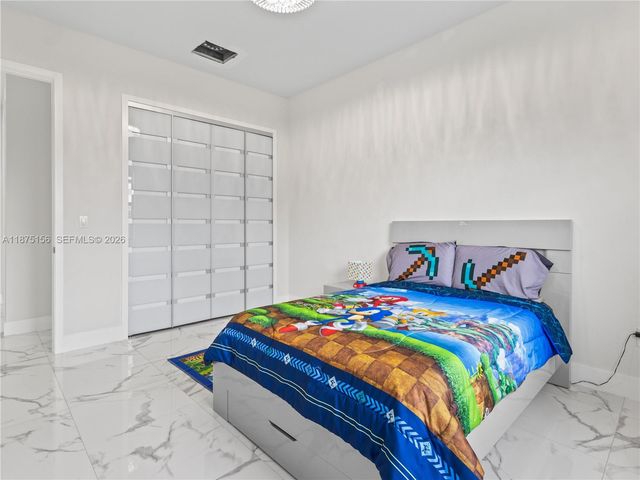 13331 SW 41st St, Miami, FL 33175