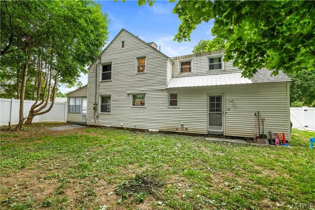 10 Bedford Drive, Whitestown, NY 13492