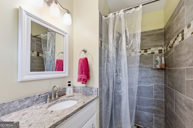 2196 Winding Way, Tucker, GA 30084