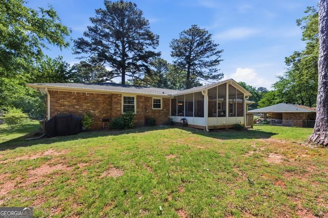 2196 Winding Way, Tucker, GA 30084