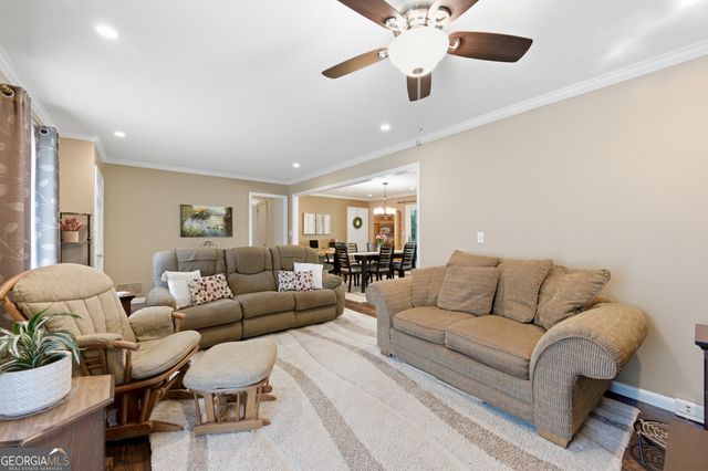 2196 Winding Way, Tucker, GA 30084