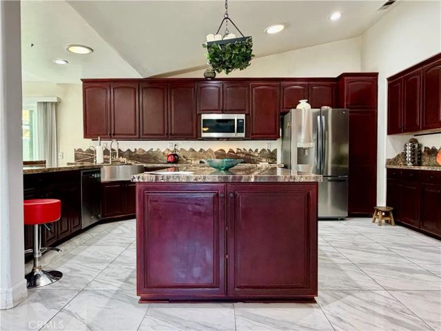 3585 Ambrose, Corona, CA 92882