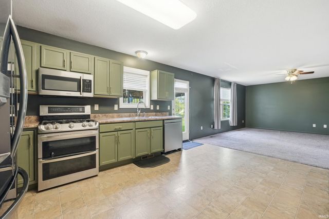 15607 Grassy Willow Drive, Huntertown, IN 46748