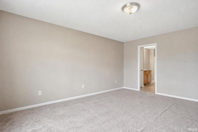 15607 Grassy Willow Drive, Huntertown, IN 46748