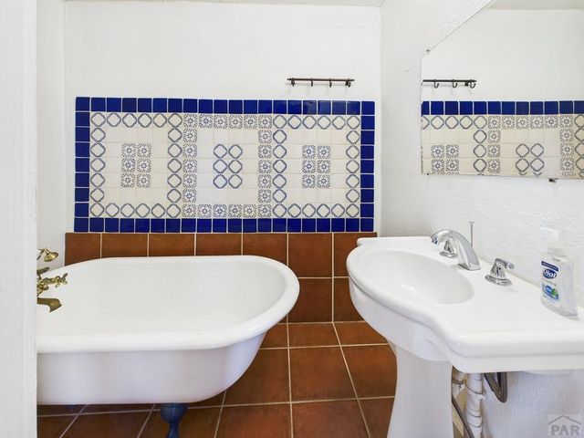 6601 Pickney Rd, Rye, CO 81069