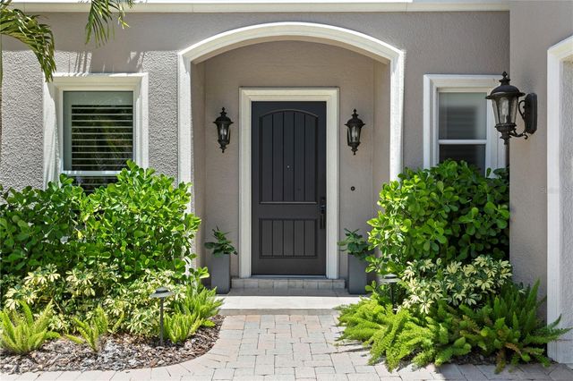 404 S CLARK AVENUE, Tampa, FL 33609