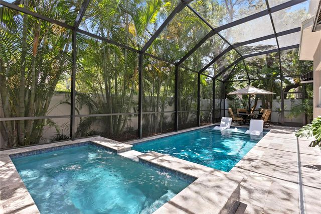 404 S CLARK AVENUE, Tampa, FL 33609