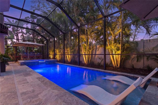 404 S CLARK AVENUE, Tampa, FL 33609