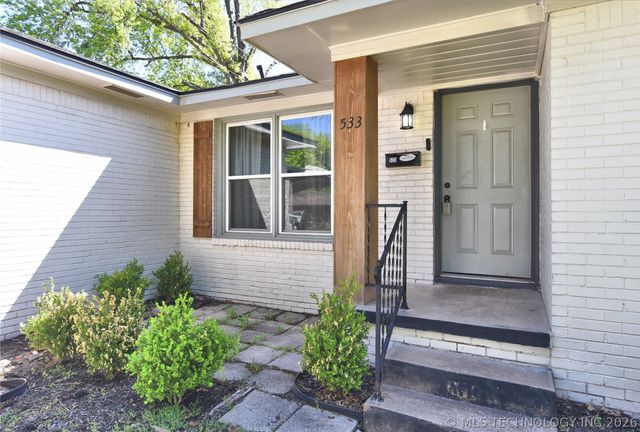 533 S 107th East Avenue, Tulsa, OK 74128