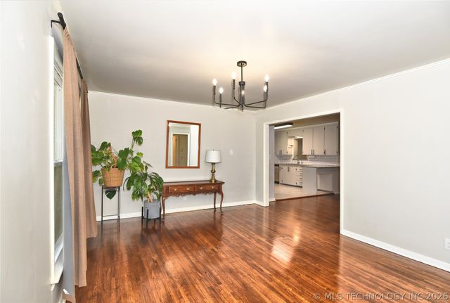 533 S 107th East Avenue, Tulsa, OK 74128