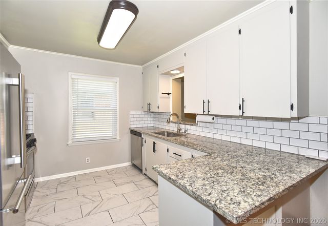 533 S 107th East Avenue, Tulsa, OK 74128