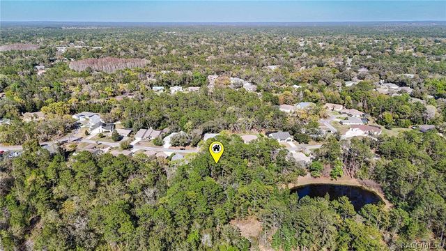 20 Hawthorne Court, Homosassa, FL 34446