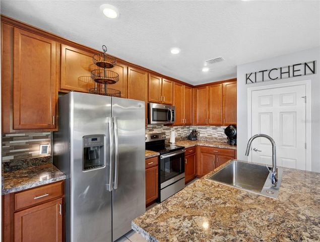 3347 BELLEZZA COURT, Kissimmee, FL 34746