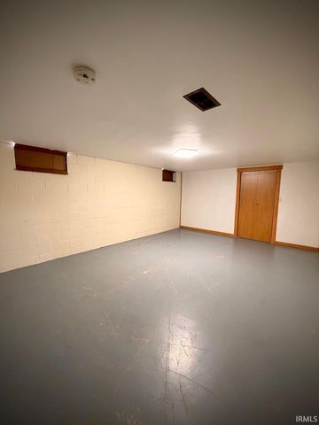 1541 Strong Avenue, Elkhart, IN 46514