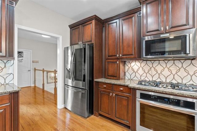 36 Wellington Drive, Cartersville, GA 30120