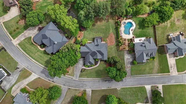 36 Wellington Drive, Cartersville, GA 30120