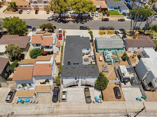1953 Emerald St, San Diego, CA 92109