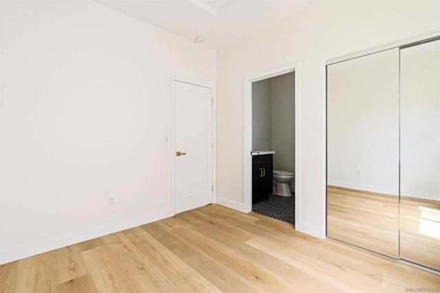 1953 Emerald St, San Diego, CA 92109