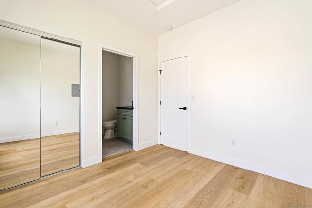 1953 Emerald St, San Diego, CA 92109