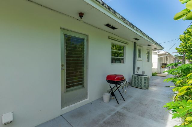 728 RIDGE Road 30, Lantana, FL 33462