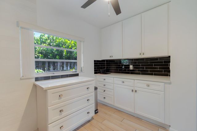 728 RIDGE Road 30, Lantana, FL 33462