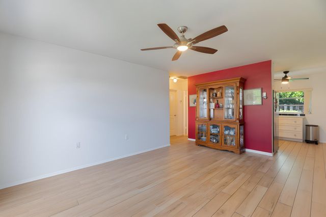 728 RIDGE Road 30, Lantana, FL 33462