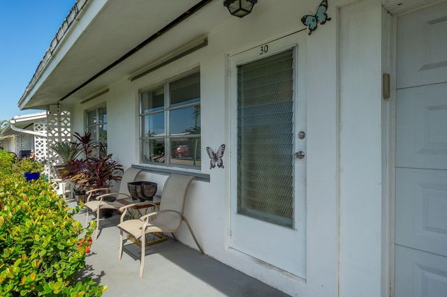 728 RIDGE Road 30, Lantana, FL 33462