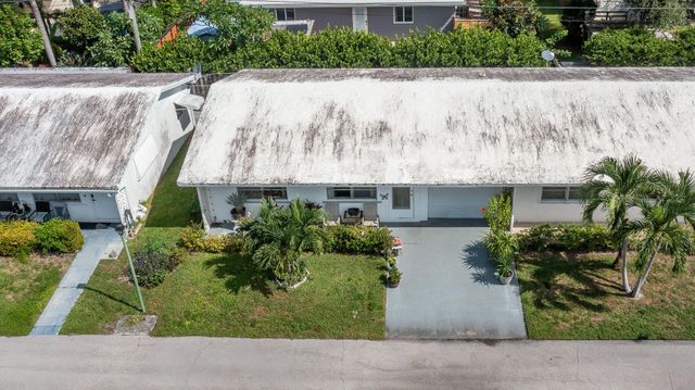 728 RIDGE Road 30, Lantana, FL 33462