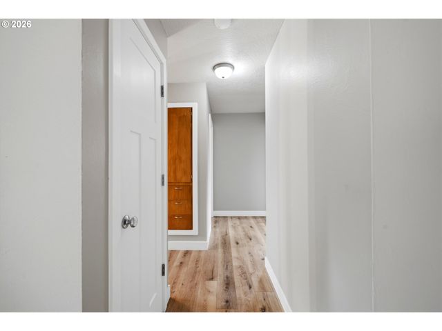 4710 12TH Ave, Keizer, OR 97303