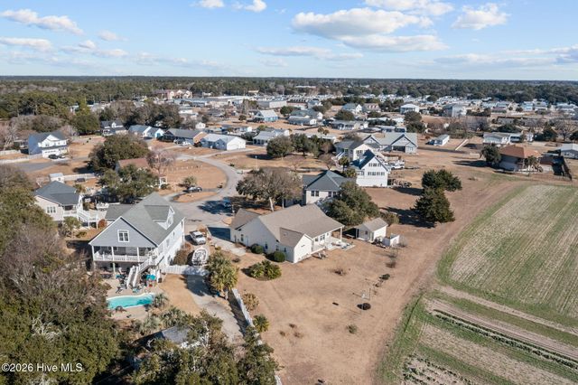 129 Buds Lane, Swansboro, NC 28584