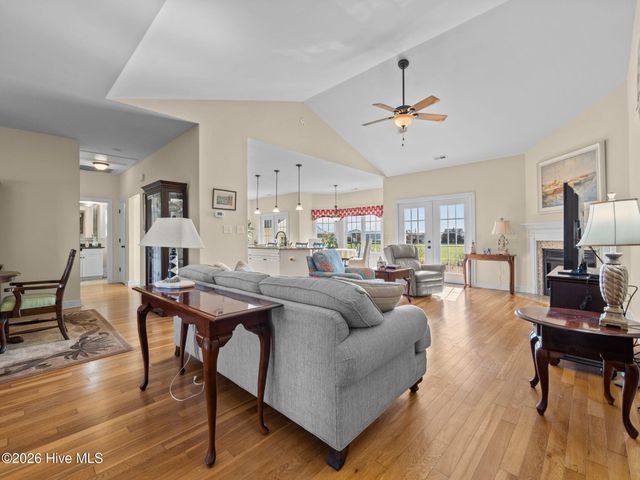 129 Buds Lane, Swansboro, NC 28584