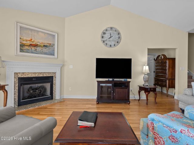 129 Buds Lane, Swansboro, NC 28584