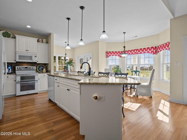 129 Buds Lane, Swansboro, NC 28584