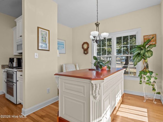 129 Buds Lane, Swansboro, NC 28584