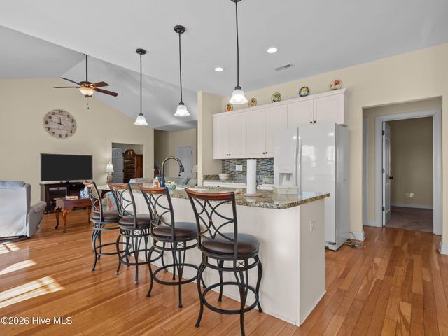 129 Buds Lane, Swansboro, NC 28584